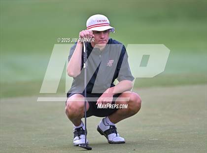 Thumbnail 1 in UIL 6A Boys Golf Finals (Round 1) photogallery.