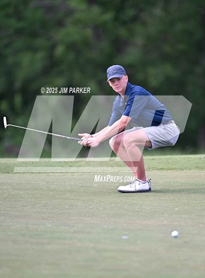 Thumbnail 3 in UIL 6A Boys Golf Finals (Round 1) photogallery.