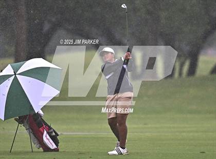 Thumbnail 1 in UIL 6A Boys Golf Finals (Round 1) photogallery.