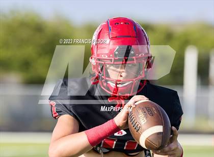 Thumbnail 2 in Lennard vs East Bay (Spring Game) photogallery.