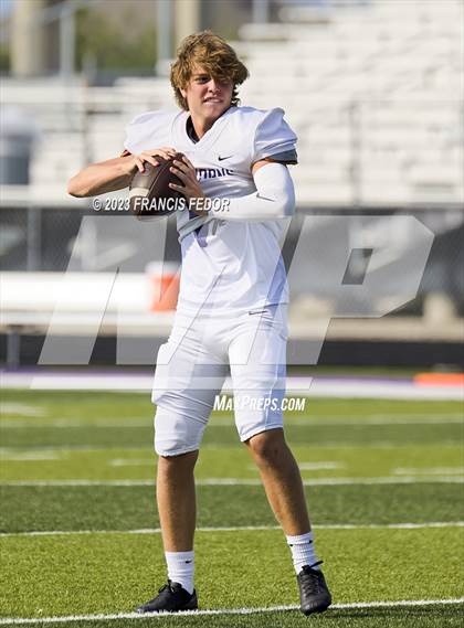 Thumbnail 1 in Lennard vs East Bay (Spring Game) photogallery.