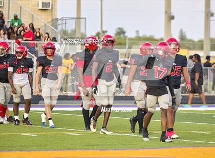 Thumbnail 1 in Lennard vs East Bay (Spring Game) photogallery.