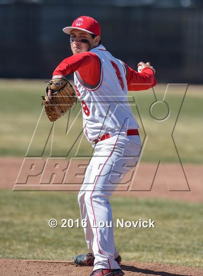 Thumbnail 2 in Cobre vs. Espanola Valley (Jim Pierce Memorial Invitational) photogallery.
