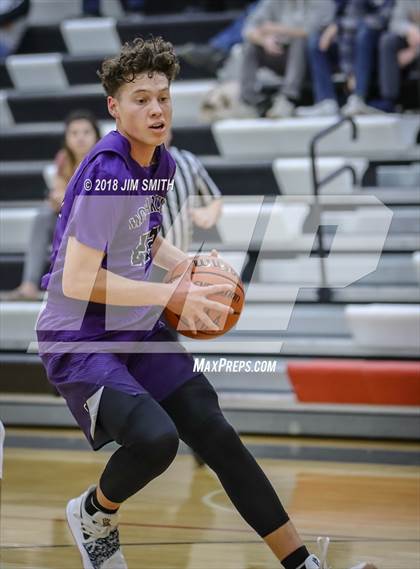 Thumbnail 2 in Manzano vs. Mayfield (Albuquerque Academy Joe Armijo Basketball Classic) photogallery.