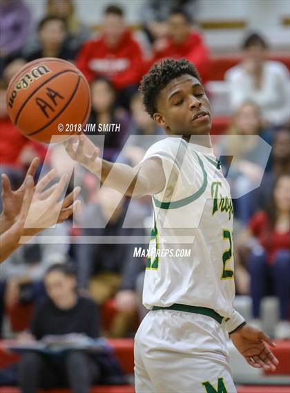 Thumbnail 3 in Manzano vs. Mayfield (Albuquerque Academy Joe Armijo Basketball Classic) photogallery.