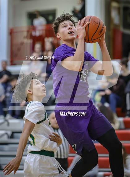 Thumbnail 3 in Manzano vs. Mayfield (Albuquerque Academy Joe Armijo Basketball Classic) photogallery.