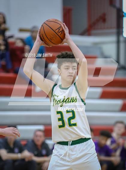 Thumbnail 2 in Manzano vs. Mayfield (Albuquerque Academy Joe Armijo Basketball Classic) photogallery.