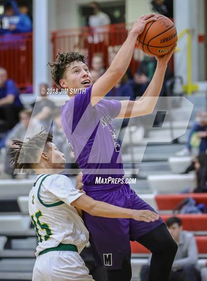 Thumbnail 1 in Manzano vs. Mayfield (Albuquerque Academy Joe Armijo Basketball Classic) photogallery.