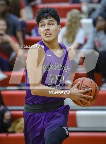 Thumbnail 3 in Manzano vs. Mayfield (Albuquerque Academy Joe Armijo Basketball Classic) photogallery.