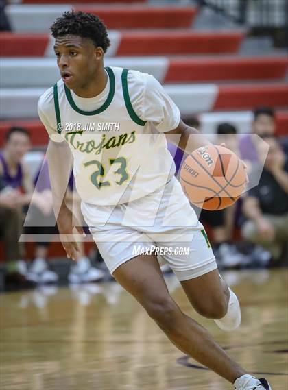 Thumbnail 1 in Manzano vs. Mayfield (Albuquerque Academy Joe Armijo Basketball Classic) photogallery.