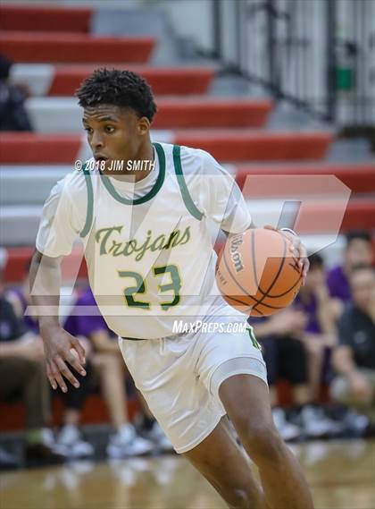 Thumbnail 3 in Manzano vs. Mayfield (Albuquerque Academy Joe Armijo Basketball Classic) photogallery.
