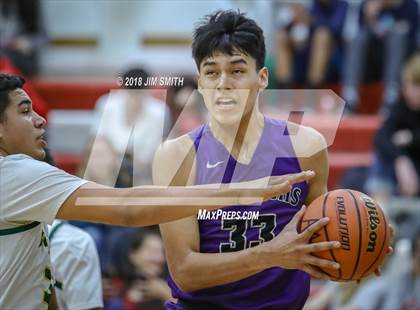 Thumbnail 2 in Manzano vs. Mayfield (Albuquerque Academy Joe Armijo Basketball Classic) photogallery.