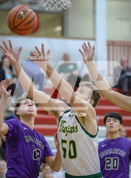 Thumbnail 3 in Manzano vs. Mayfield (Albuquerque Academy Joe Armijo Basketball Classic) photogallery.