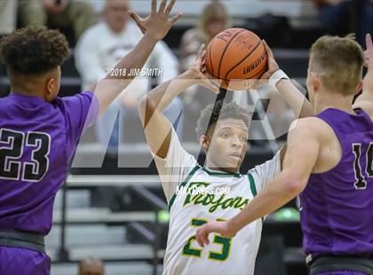 Thumbnail 1 in Manzano vs. Mayfield (Albuquerque Academy Joe Armijo Basketball Classic) photogallery.