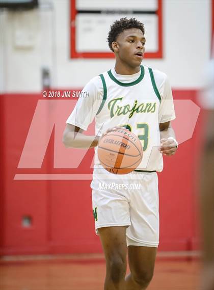 Thumbnail 2 in Manzano vs. Mayfield (Albuquerque Academy Joe Armijo Basketball Classic) photogallery.