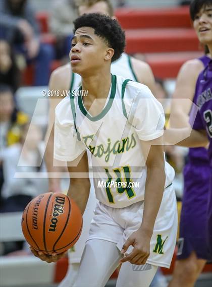 Thumbnail 3 in Manzano vs. Mayfield (Albuquerque Academy Joe Armijo Basketball Classic) photogallery.