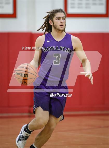 Thumbnail 1 in Manzano vs. Mayfield (Albuquerque Academy Joe Armijo Basketball Classic) photogallery.