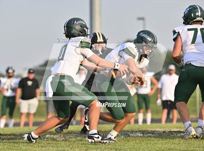 Thumbnail 2 in Eagle @ Kuna photogallery.