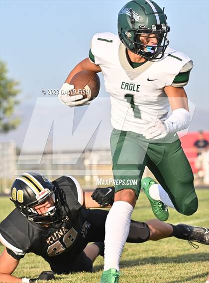 Thumbnail 2 in Eagle @ Kuna photogallery.