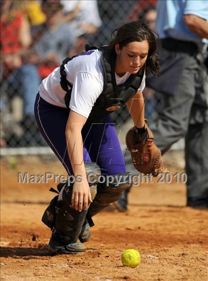 Thumbnail 3 in Springville vs. Buckhorn (Bob Jones Invitational) photogallery.