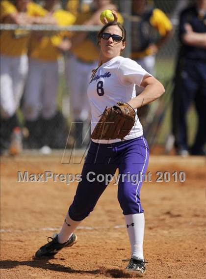 Thumbnail 1 in Springville vs. Buckhorn (Bob Jones Invitational) photogallery.