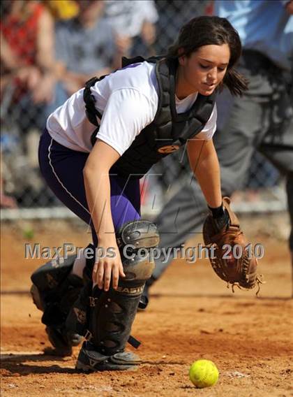 Thumbnail 2 in Springville vs. Buckhorn (Bob Jones Invitational) photogallery.