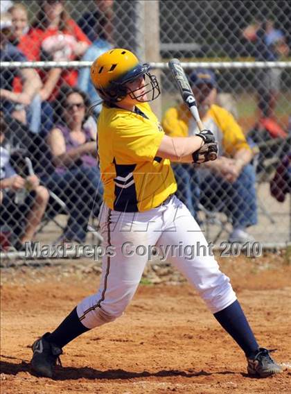 Thumbnail 1 in Springville vs. Buckhorn (Bob Jones Invitational) photogallery.