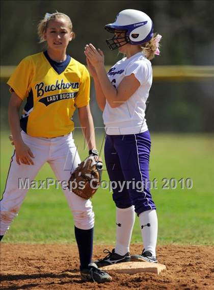 Thumbnail 1 in Springville vs. Buckhorn (Bob Jones Invitational) photogallery.