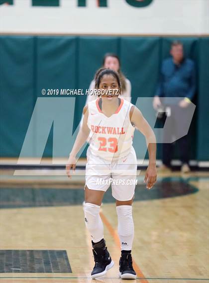 Thumbnail 3 in Rockwall vs. Plano (UIL 6A Area Playoff) photogallery.