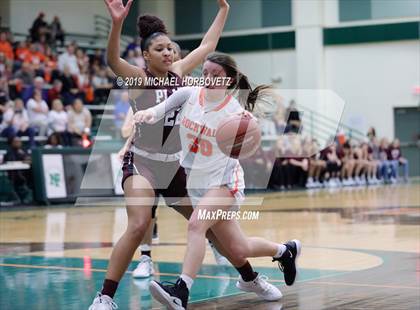 Thumbnail 3 in Rockwall vs. Plano (UIL 6A Area Playoff) photogallery.