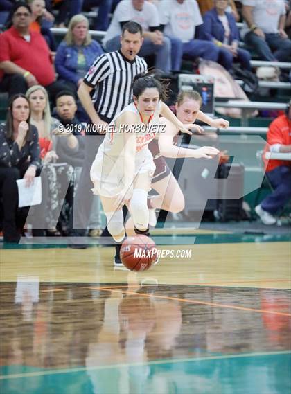 Thumbnail 2 in Rockwall vs. Plano (UIL 6A Area Playoff) photogallery.
