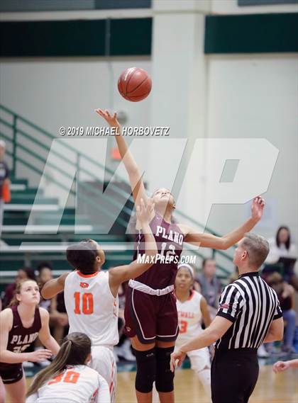 Thumbnail 2 in Rockwall vs. Plano (UIL 6A Area Playoff) photogallery.