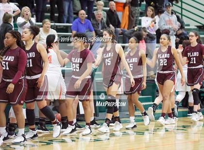 Thumbnail 2 in Rockwall vs. Plano (UIL 6A Area Playoff) photogallery.