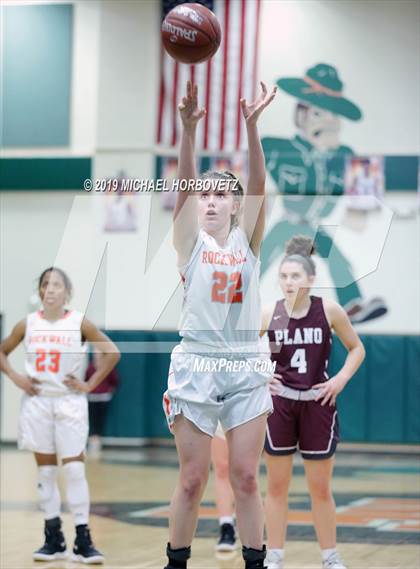 Thumbnail 2 in Rockwall vs. Plano (UIL 6A Area Playoff) photogallery.