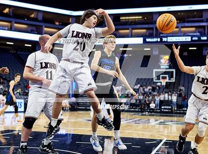 Thumbnail 1 in Valley Christian vs. Sacramento Waldorf (CIF SJS D6 Final) photogallery.