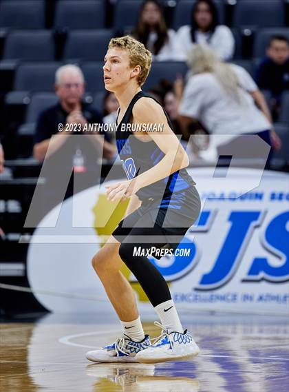 Thumbnail 2 in Valley Christian vs. Sacramento Waldorf (CIF SJS D6 Final) photogallery.