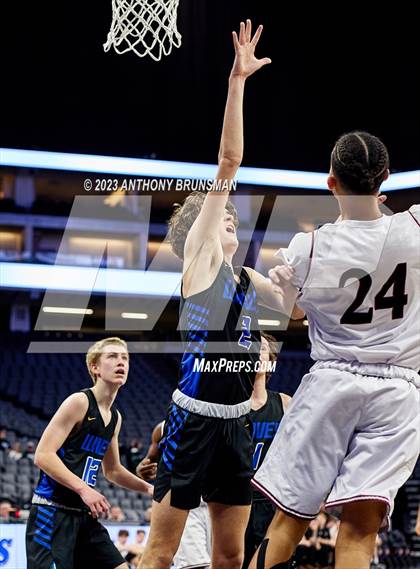 Thumbnail 2 in Valley Christian vs. Sacramento Waldorf (CIF SJS D6 Final) photogallery.