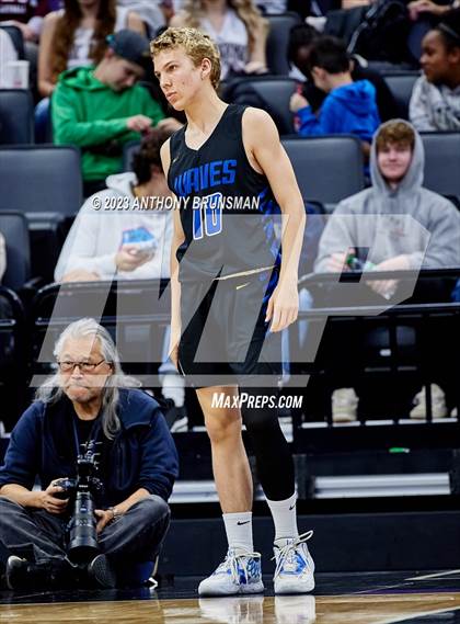Thumbnail 1 in Valley Christian vs. Sacramento Waldorf (CIF SJS D6 Final) photogallery.