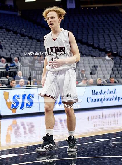 Thumbnail 1 in Valley Christian vs. Sacramento Waldorf (CIF SJS D6 Final) photogallery.