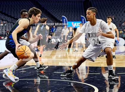 Thumbnail 3 in Valley Christian vs. Sacramento Waldorf (CIF SJS D6 Final) photogallery.