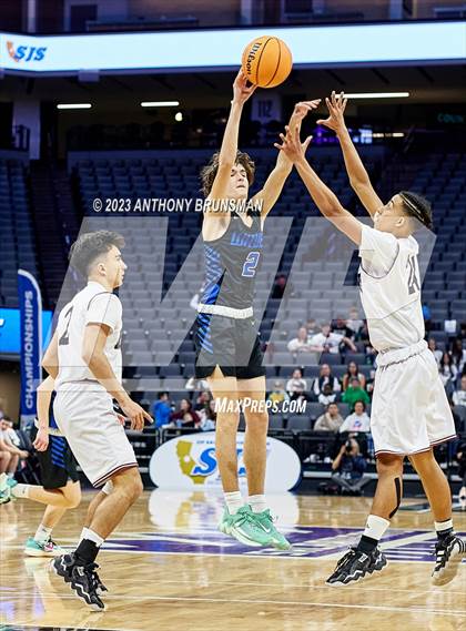 Thumbnail 1 in Valley Christian vs. Sacramento Waldorf (CIF SJS D6 Final) photogallery.
