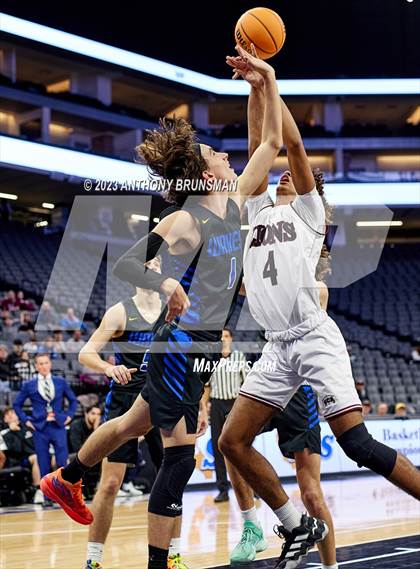 Thumbnail 2 in Valley Christian vs. Sacramento Waldorf (CIF SJS D6 Final) photogallery.