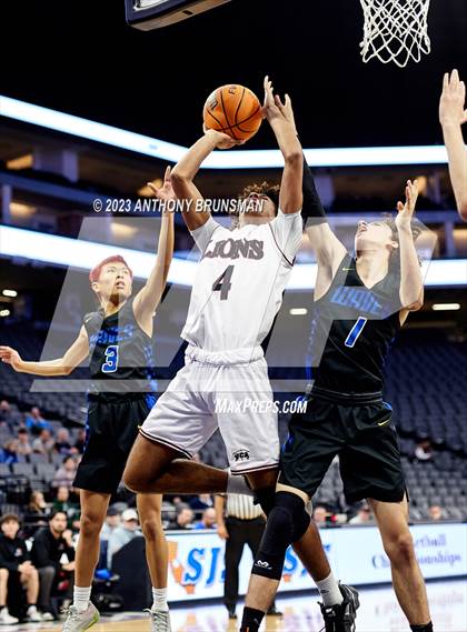 Thumbnail 1 in Valley Christian vs. Sacramento Waldorf (CIF SJS D6 Final) photogallery.
