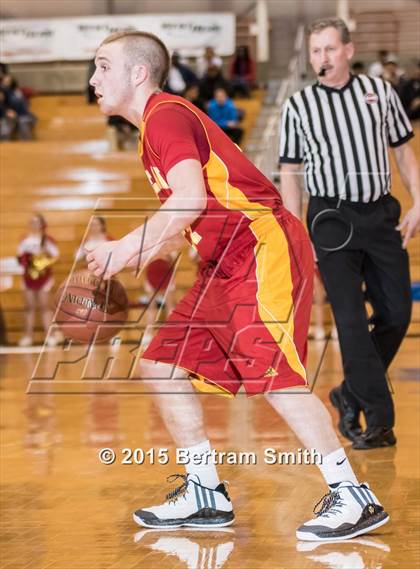 Thumbnail 1 in Williamsville South vs. Olean (Section 6 Class A Final) photogallery.