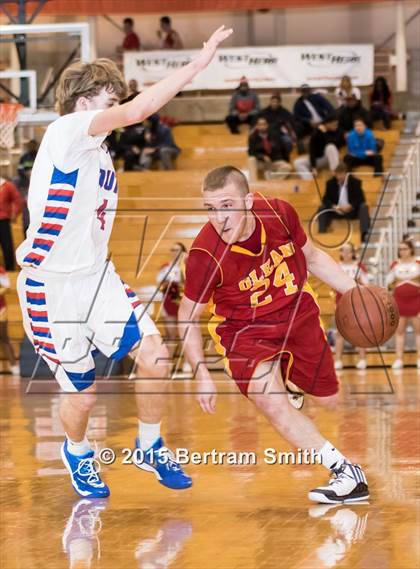 Thumbnail 2 in Williamsville South vs. Olean (Section 6 Class A Final) photogallery.