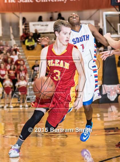 Thumbnail 2 in Williamsville South vs. Olean (Section 6 Class A Final) photogallery.