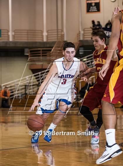 Thumbnail 2 in Williamsville South vs. Olean (Section 6 Class A Final) photogallery.