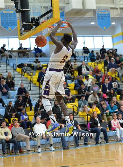 Thumbnail 2 in Maret @ Roman Catholic (Slam Dunk To The Beach) photogallery.