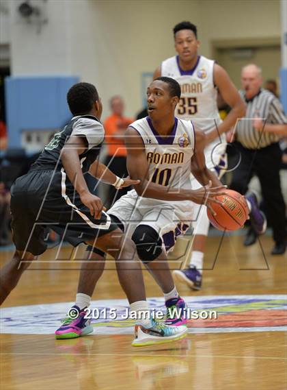 Thumbnail 2 in Maret @ Roman Catholic (Slam Dunk To The Beach) photogallery.