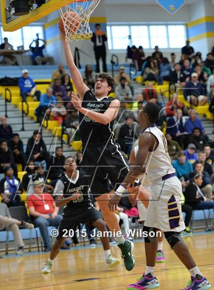 Thumbnail 3 in Maret @ Roman Catholic (Slam Dunk To The Beach) photogallery.